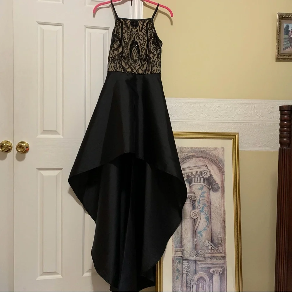 Crystal Doll Black /Beige Sequined High Low Formal Dress Size 0 - Picture 11 of 14